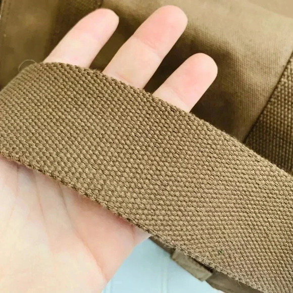 NWT Caden Messenger Bag - Picture 4 of 8